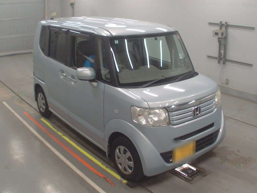 HONDA N-BOX