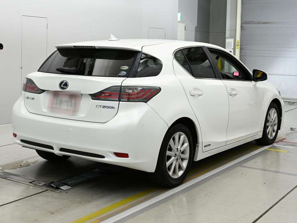 LEXUS CT200H