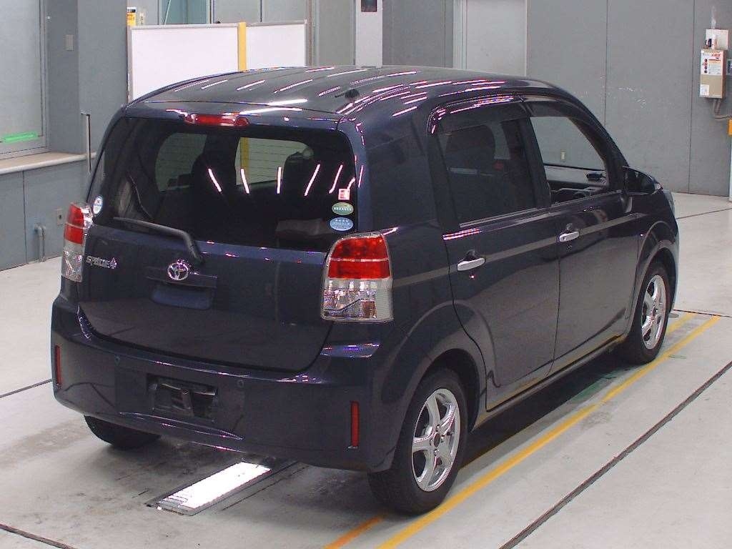 TOYOTA SPADE