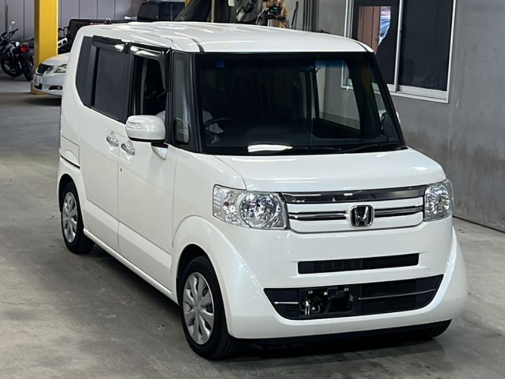 HONDA N-BOX
