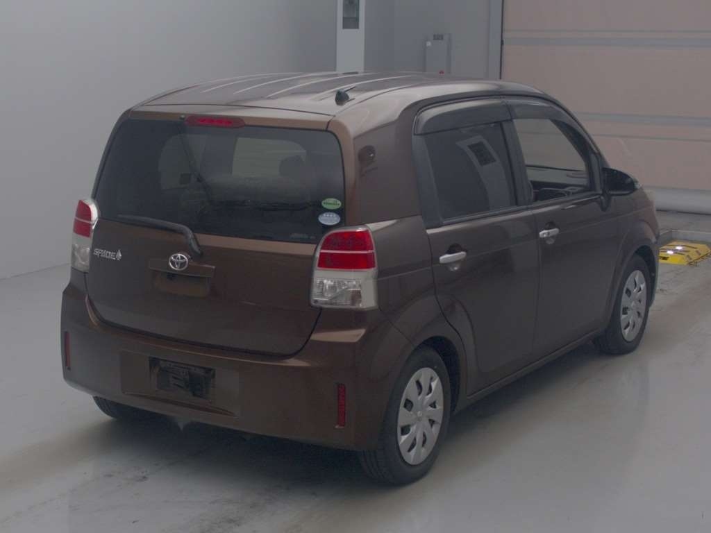 TOYOTA SPADE