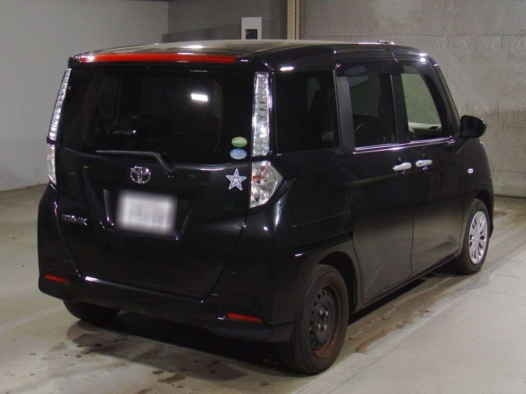 TOYOTA TANK