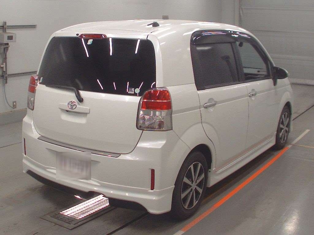 TOYOTA SPADE