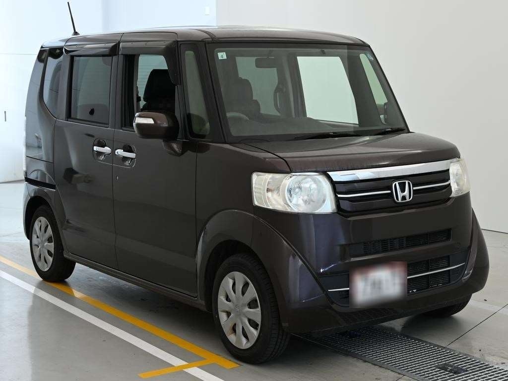 HONDA N-BOX