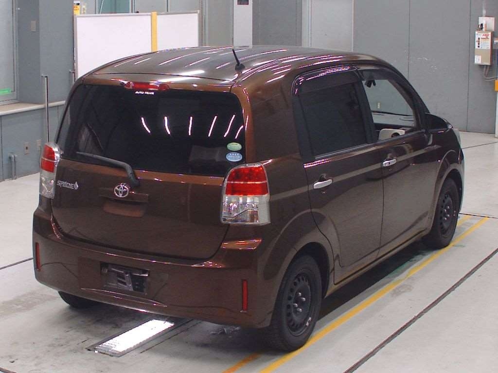 TOYOTA SPADE