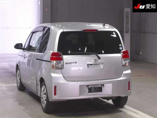 TOYOTA SPADE