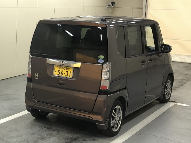 HONDA N-BOX