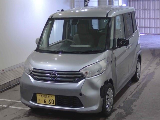 NISSAN DAYZ ROOX