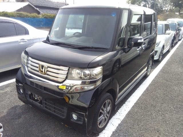 HONDA N-BOX