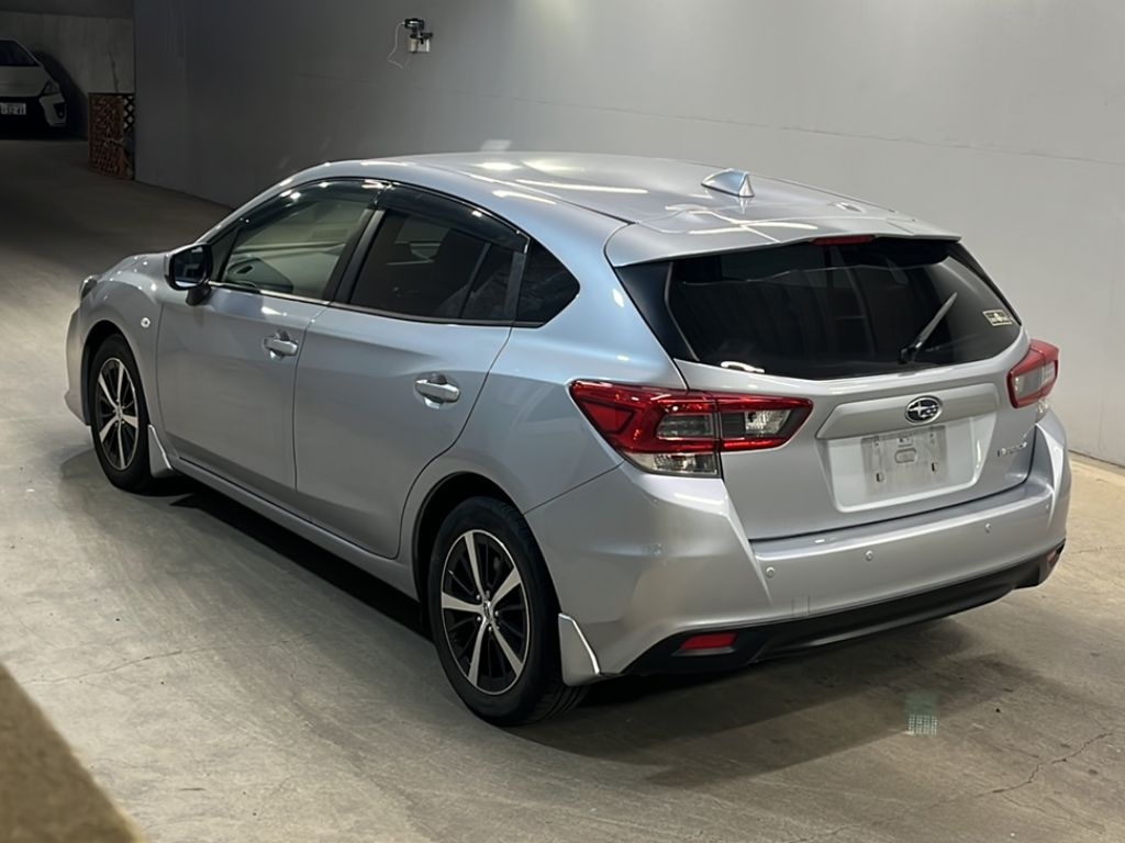 SUBARU IMPREZA