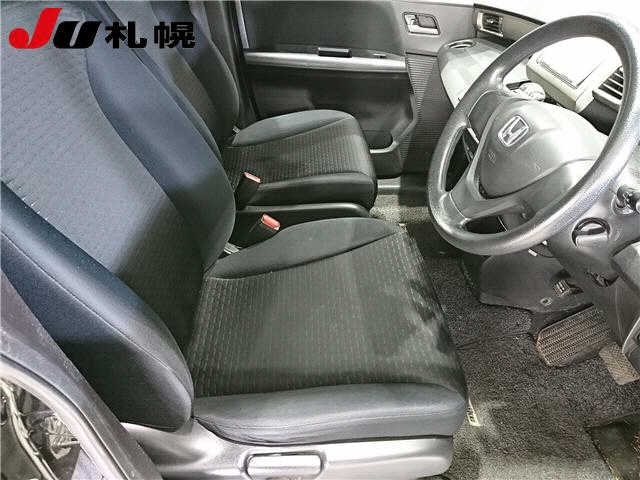 HONDA FREED SPIKE