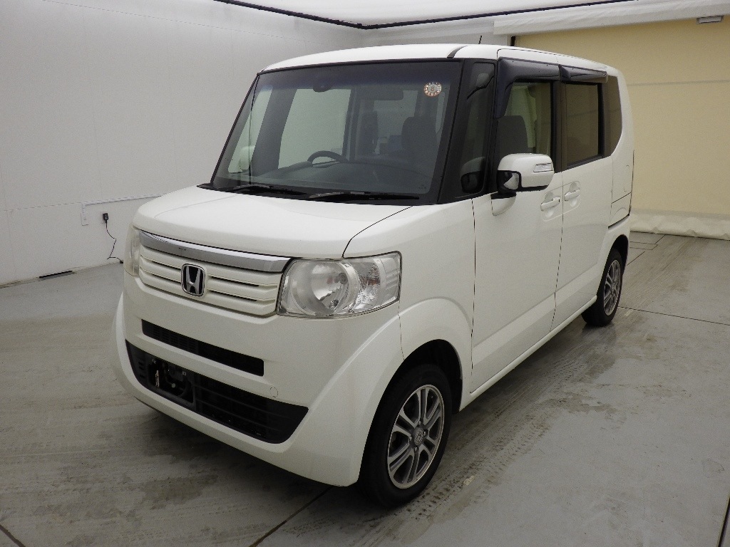 HONDA N-BOX