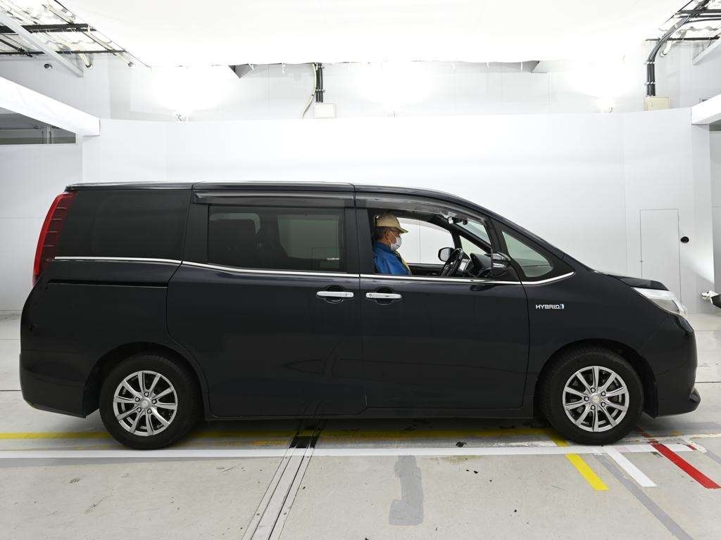 TOYOTA ESQUIRE