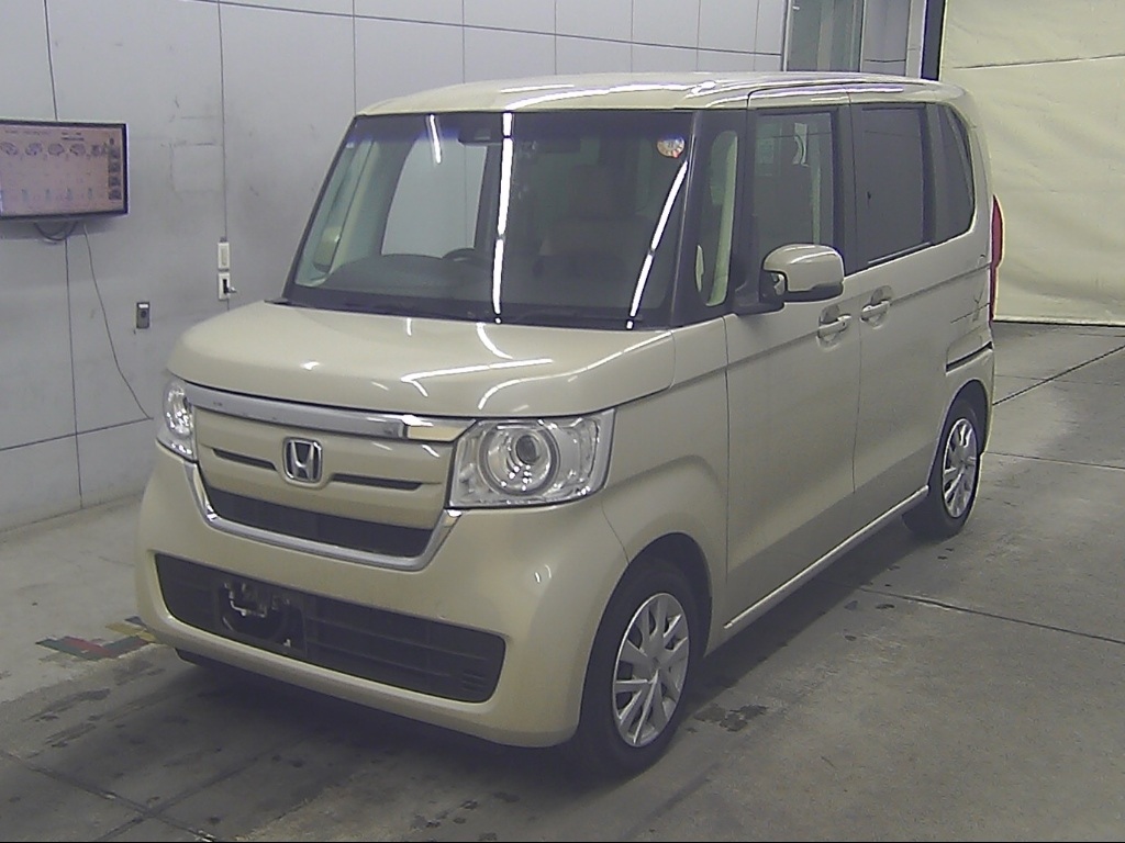 HONDA N-BOX