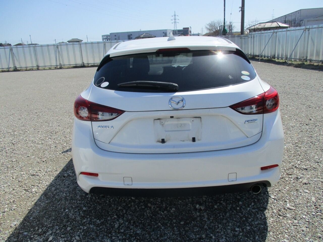 MAZDA AXELA