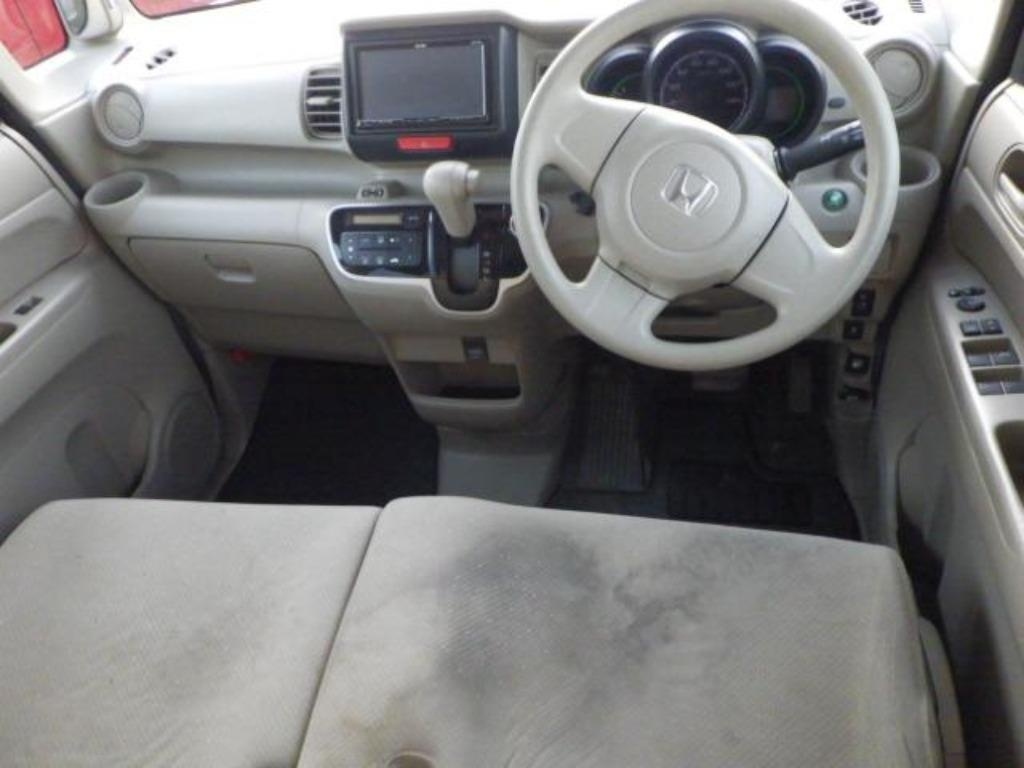HONDA N-BOX