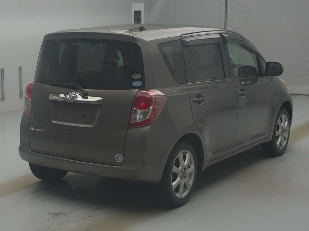 TOYOTA RACTIS