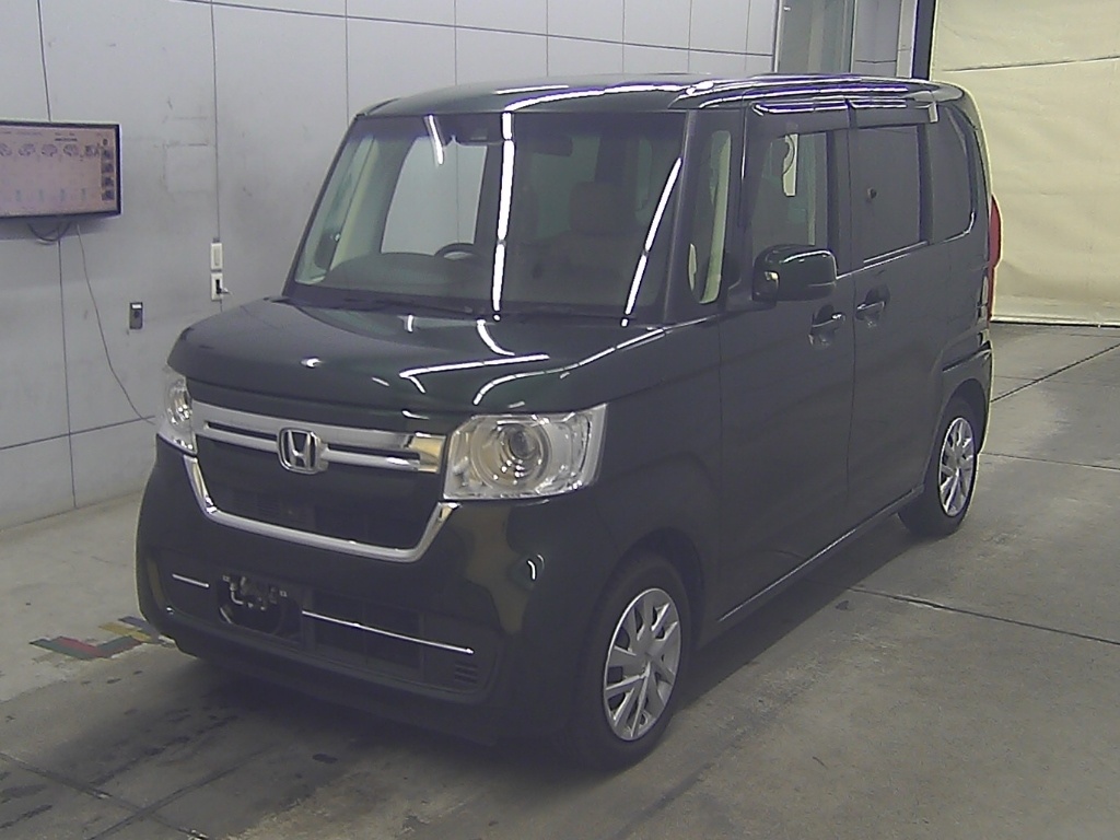 HONDA N-BOX