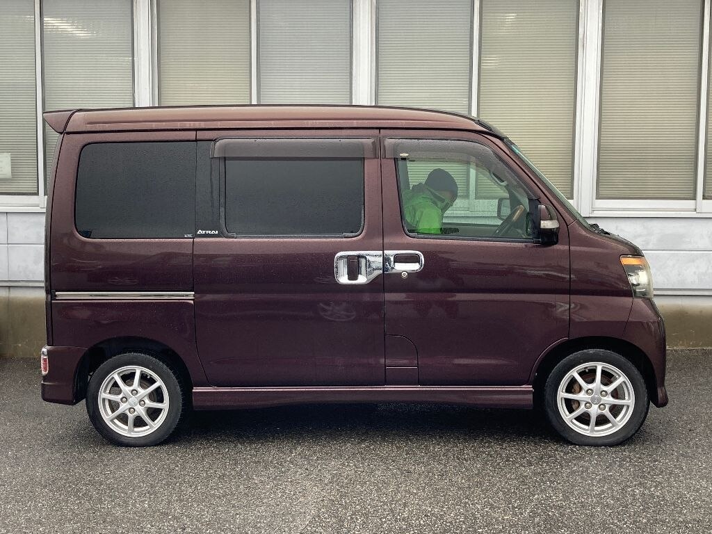 DAIHATSU ATRAI