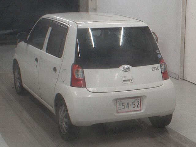 DAIHATSU ESSE