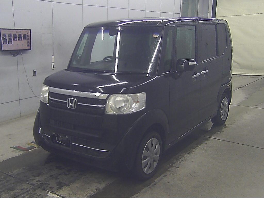 HONDA N-BOX
