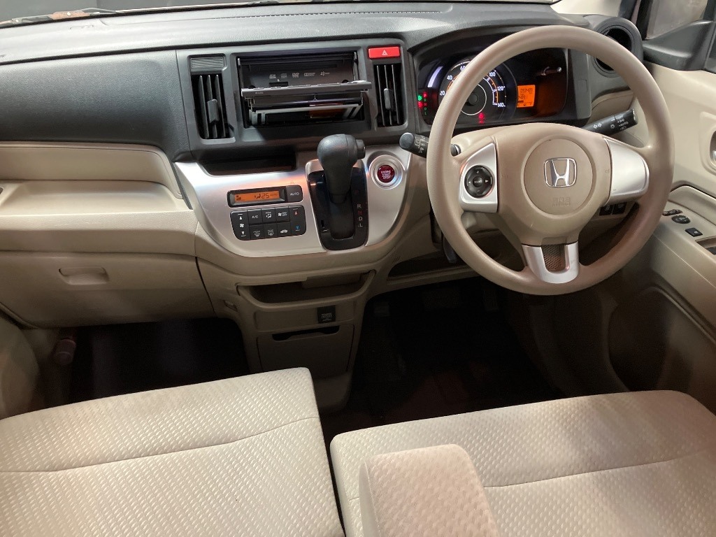 HONDA N-WGN
