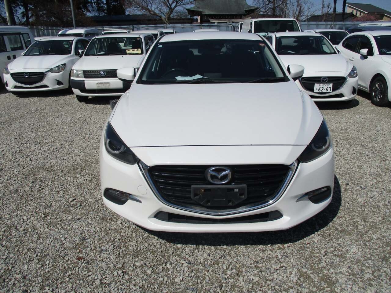 MAZDA AXELA