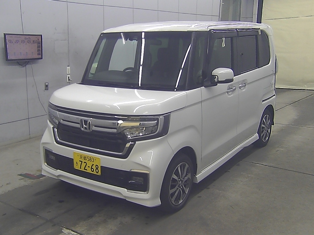 HONDA N-BOX