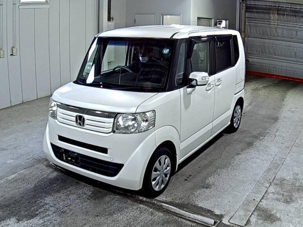 HONDA N-BOX