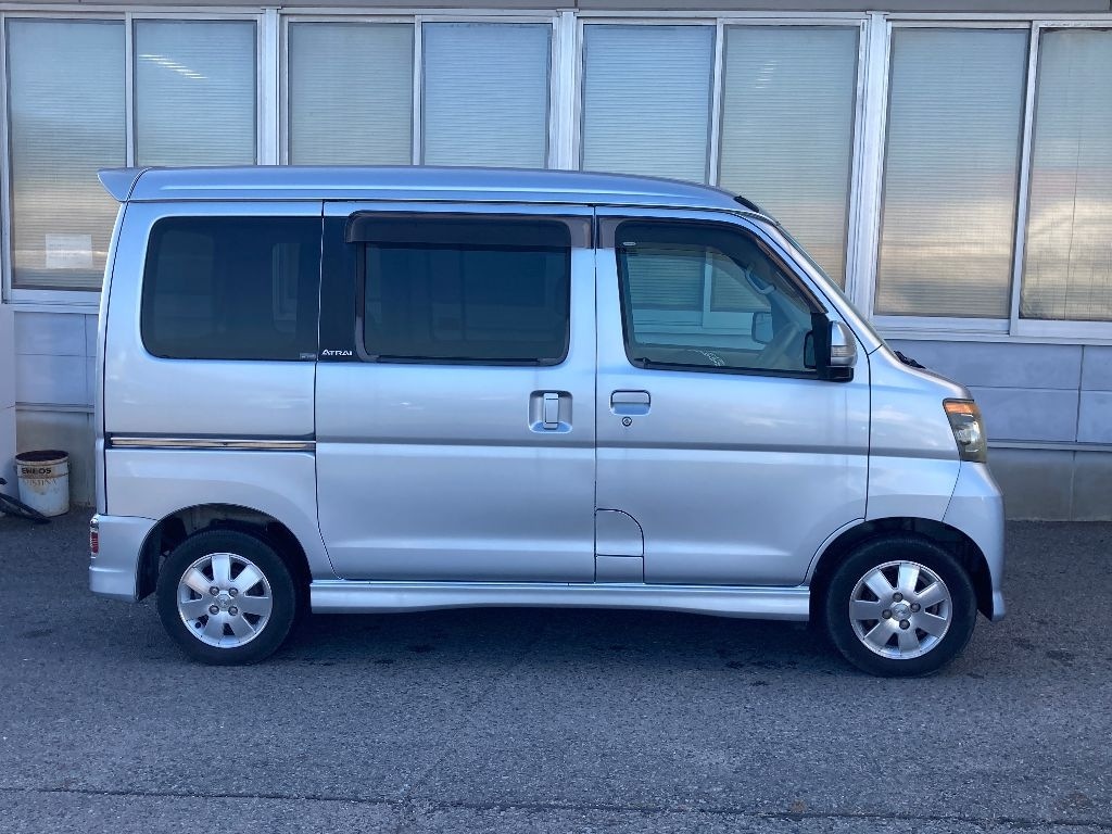 DAIHATSU ATRAI
