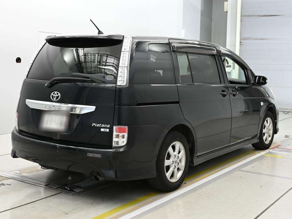 TOYOTA ISIS