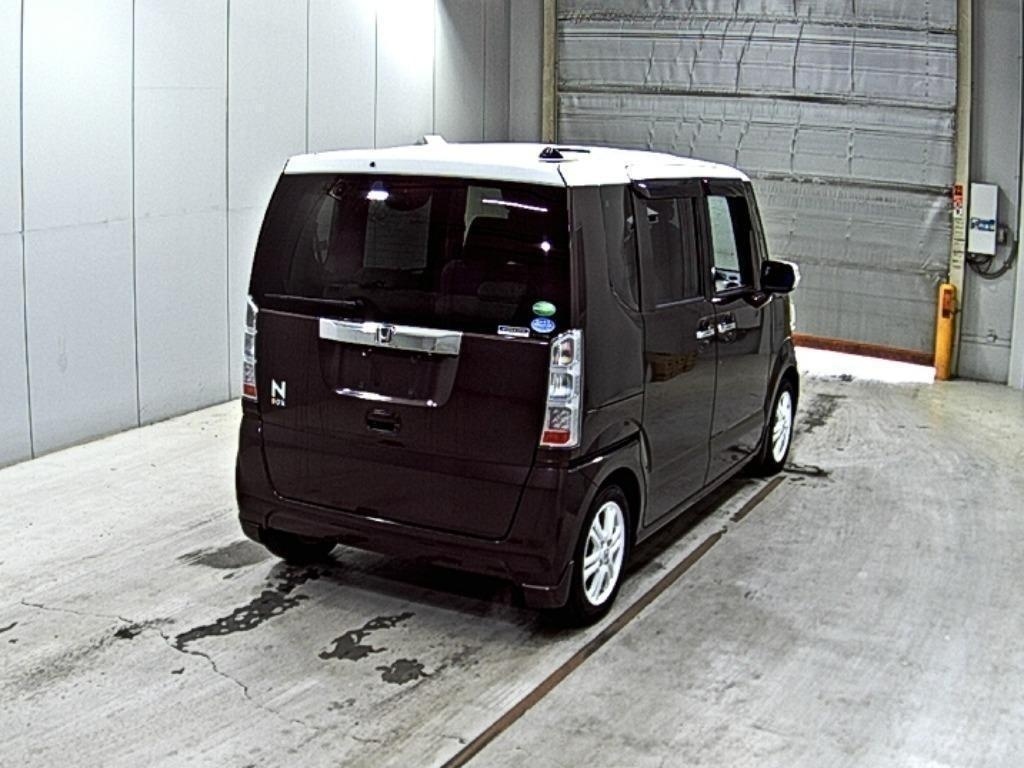 HONDA N-BOX