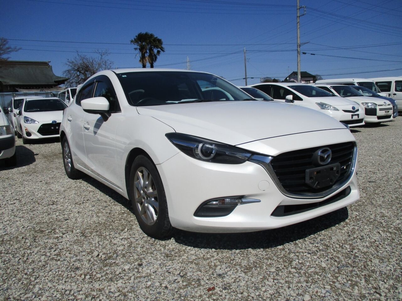 MAZDA AXELA