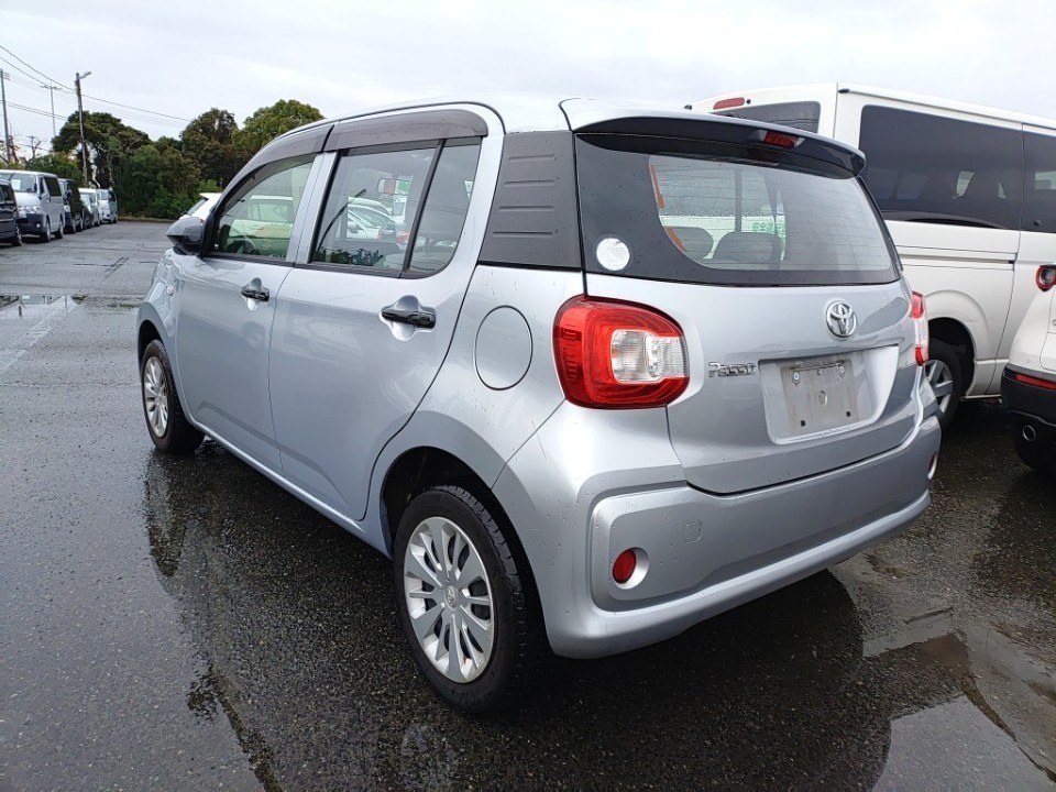 TOYOTA PASSO