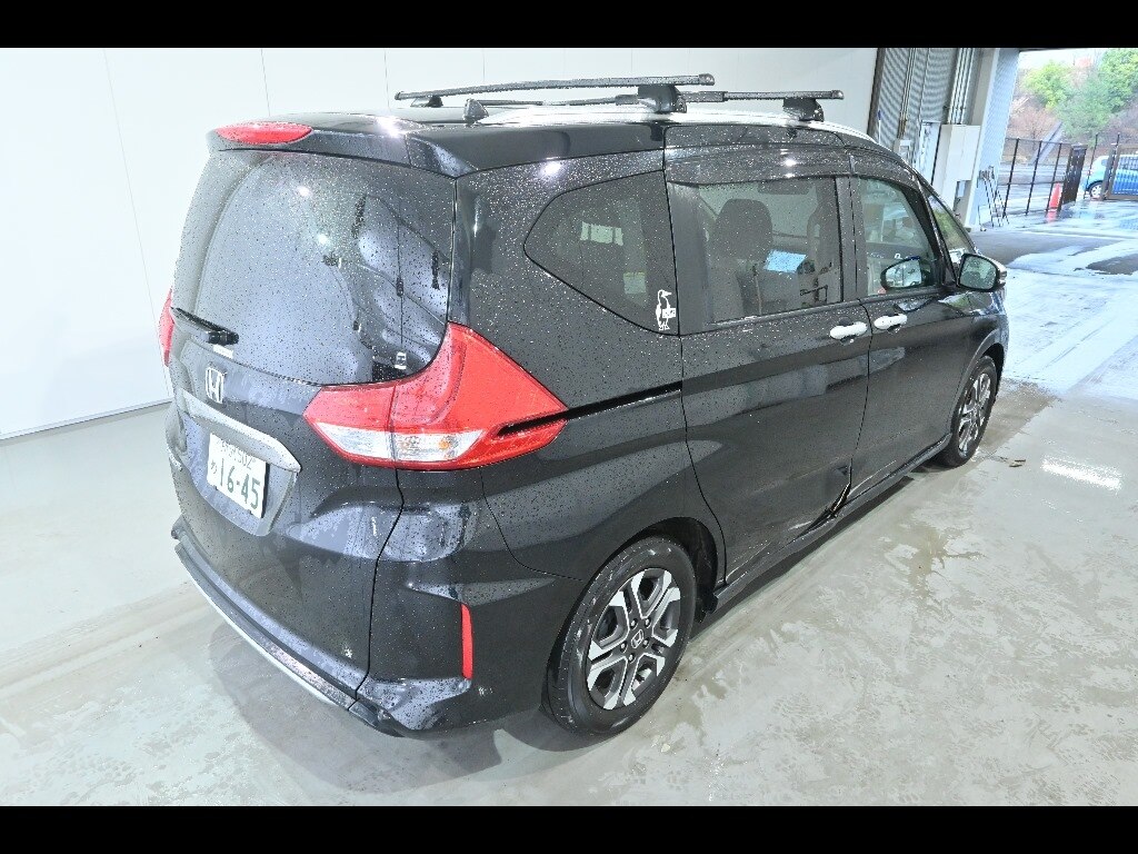 HONDA FREED+