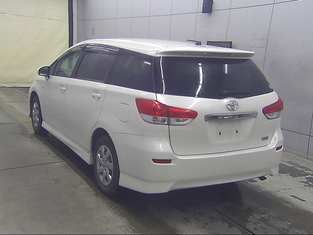TOYOTA WISH