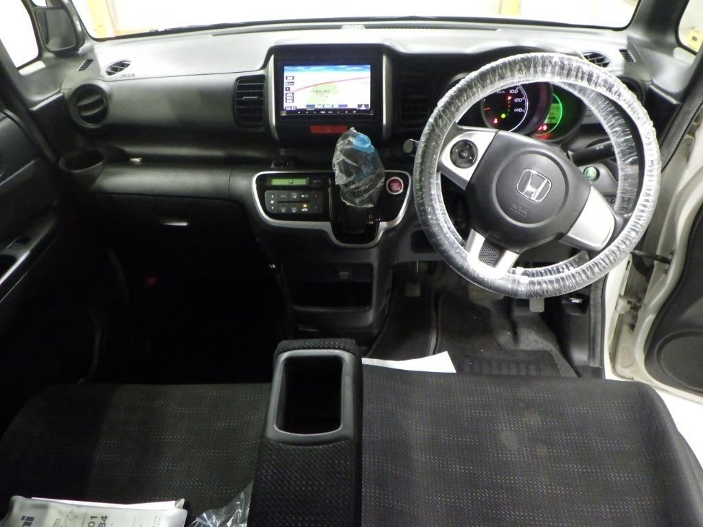 HONDA N-BOX