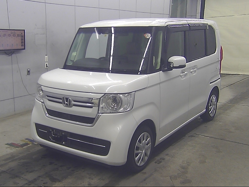 HONDA N-BOX