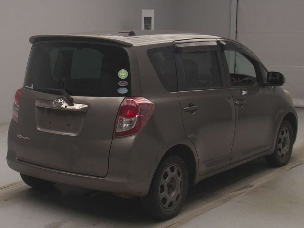 TOYOTA RACTIS