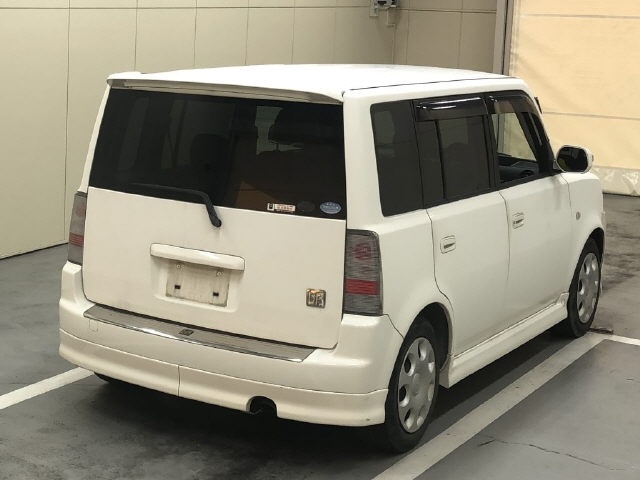 TOYOTA BB