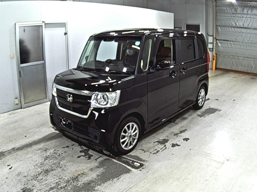 HONDA N-BOX