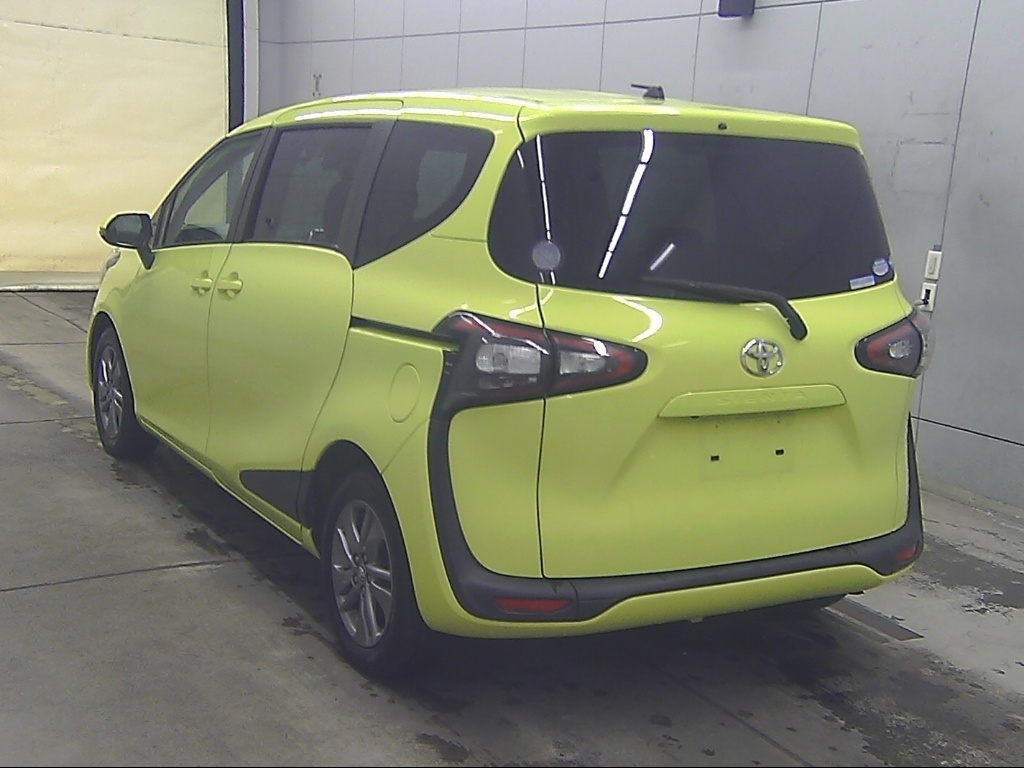 TOYOTA SIENTA