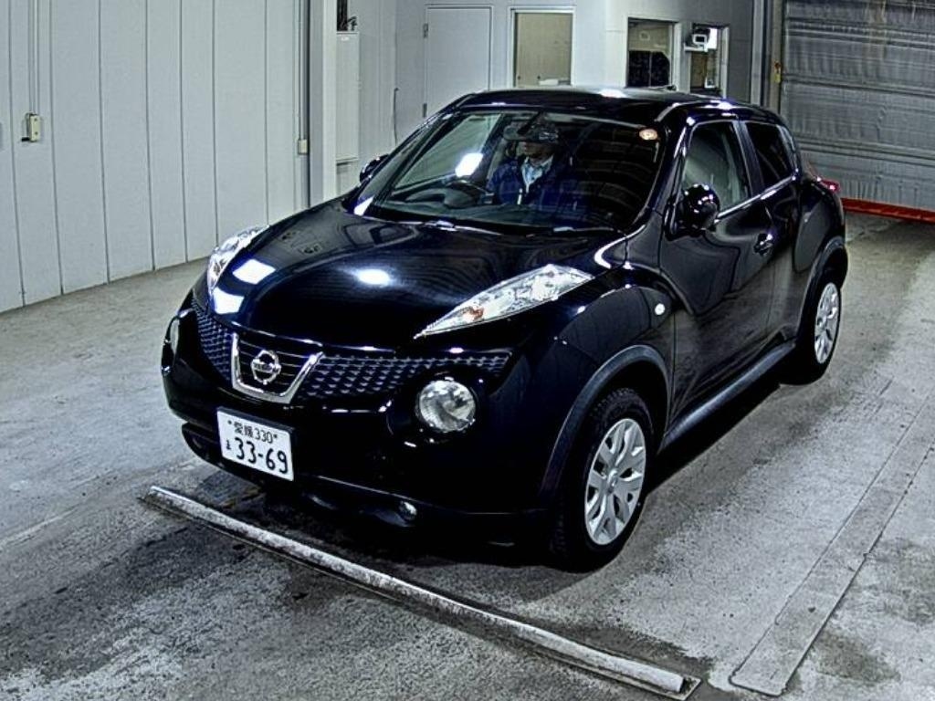 NISSAN JUKE